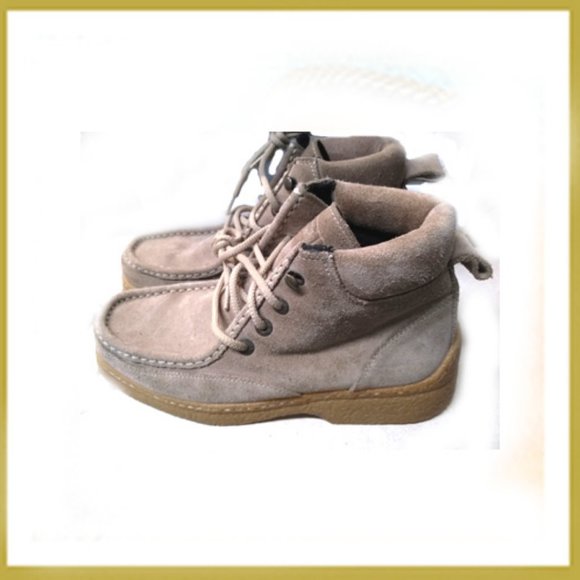 Rare & Unique Men\'s Genuine Suede Desert Boots On Kauchuk